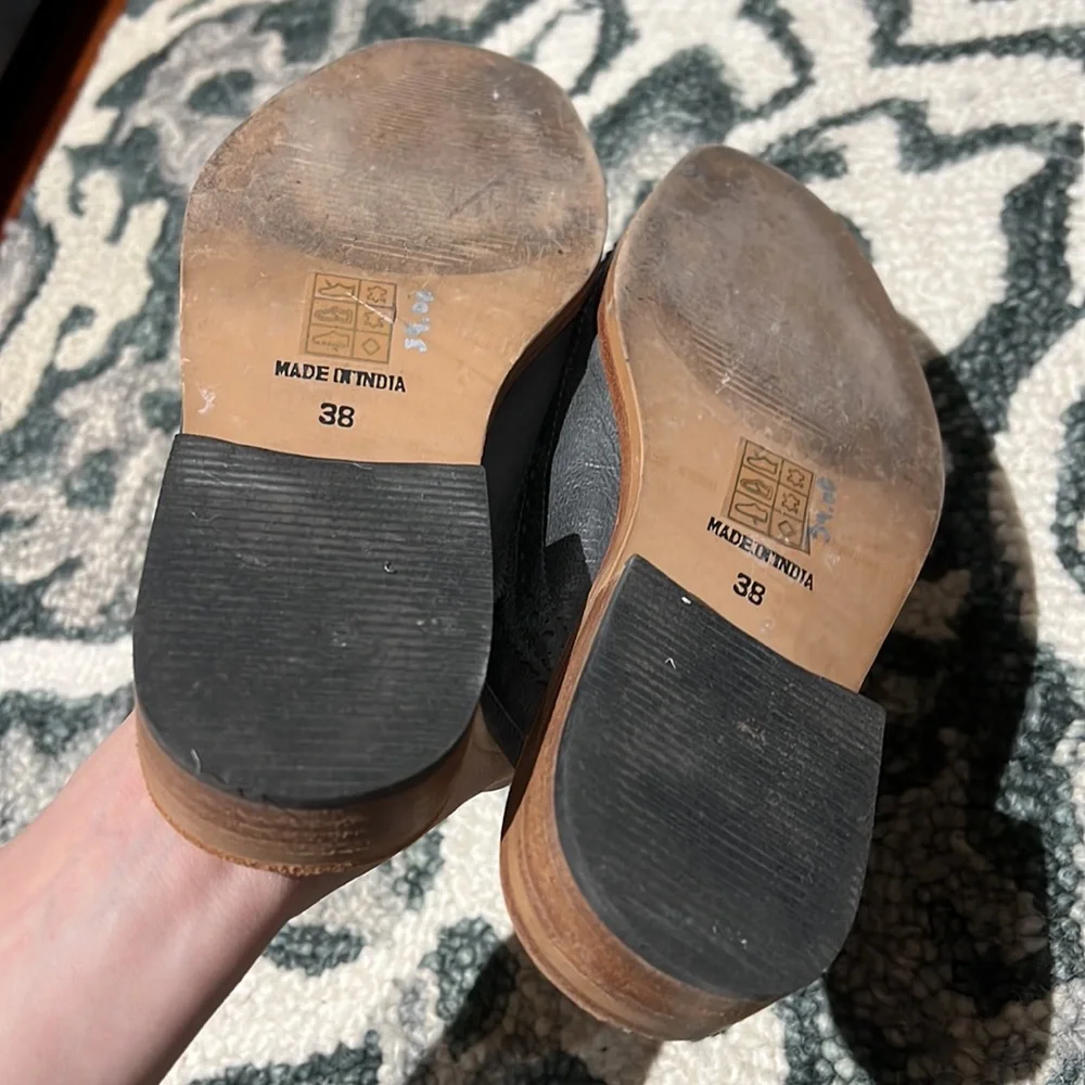 Free People Mules - Picture 3 of 3